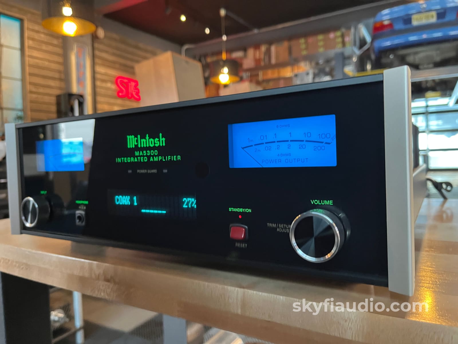 McIntosh MA5300 Integrated Amplifier - Pre-Loved Integrated Amplifier