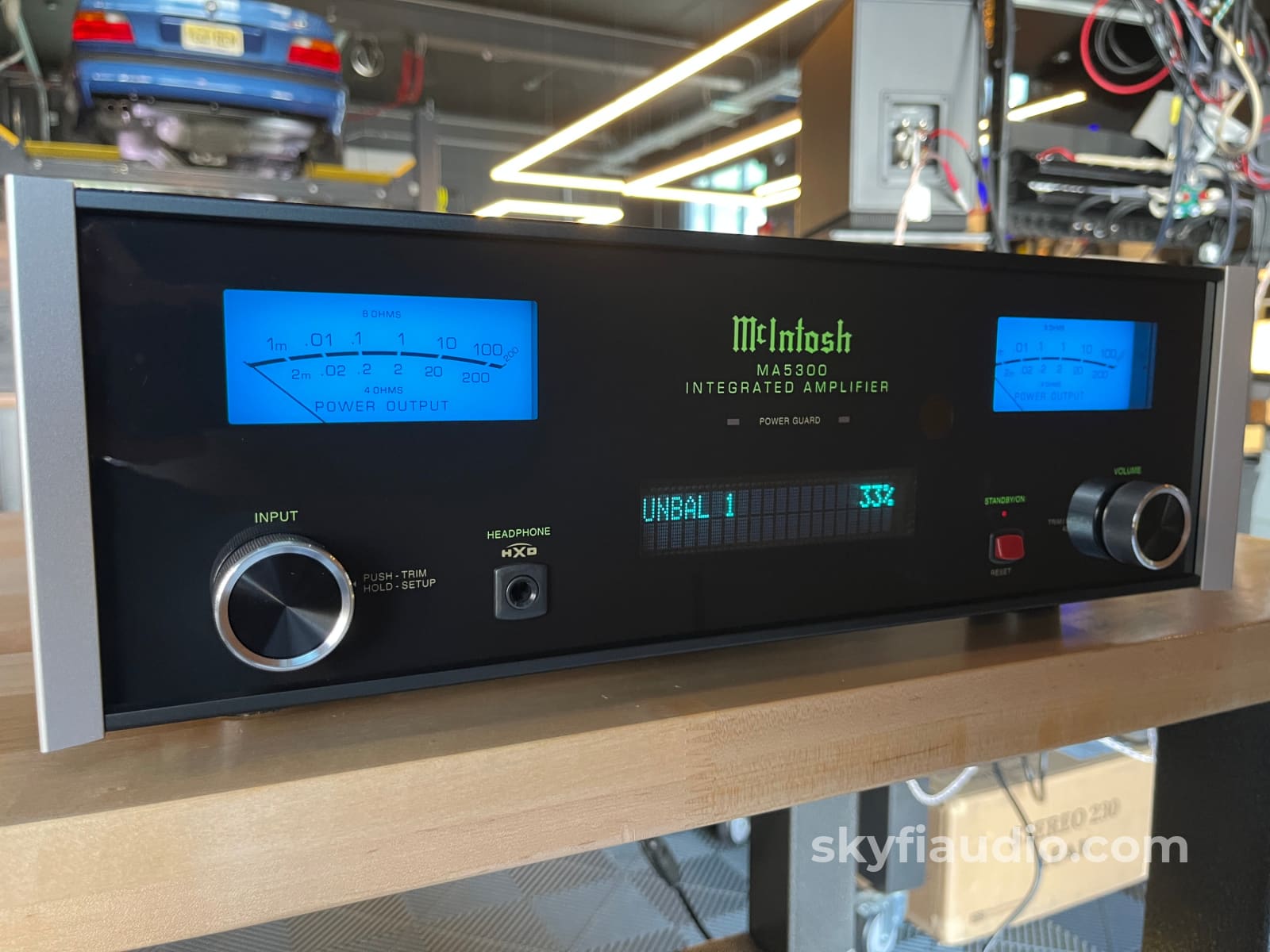 MACKINTOSH - 新品未開封・保証付】McIntosh MA5300 McIntosh MA5300 Integrated Amplifier