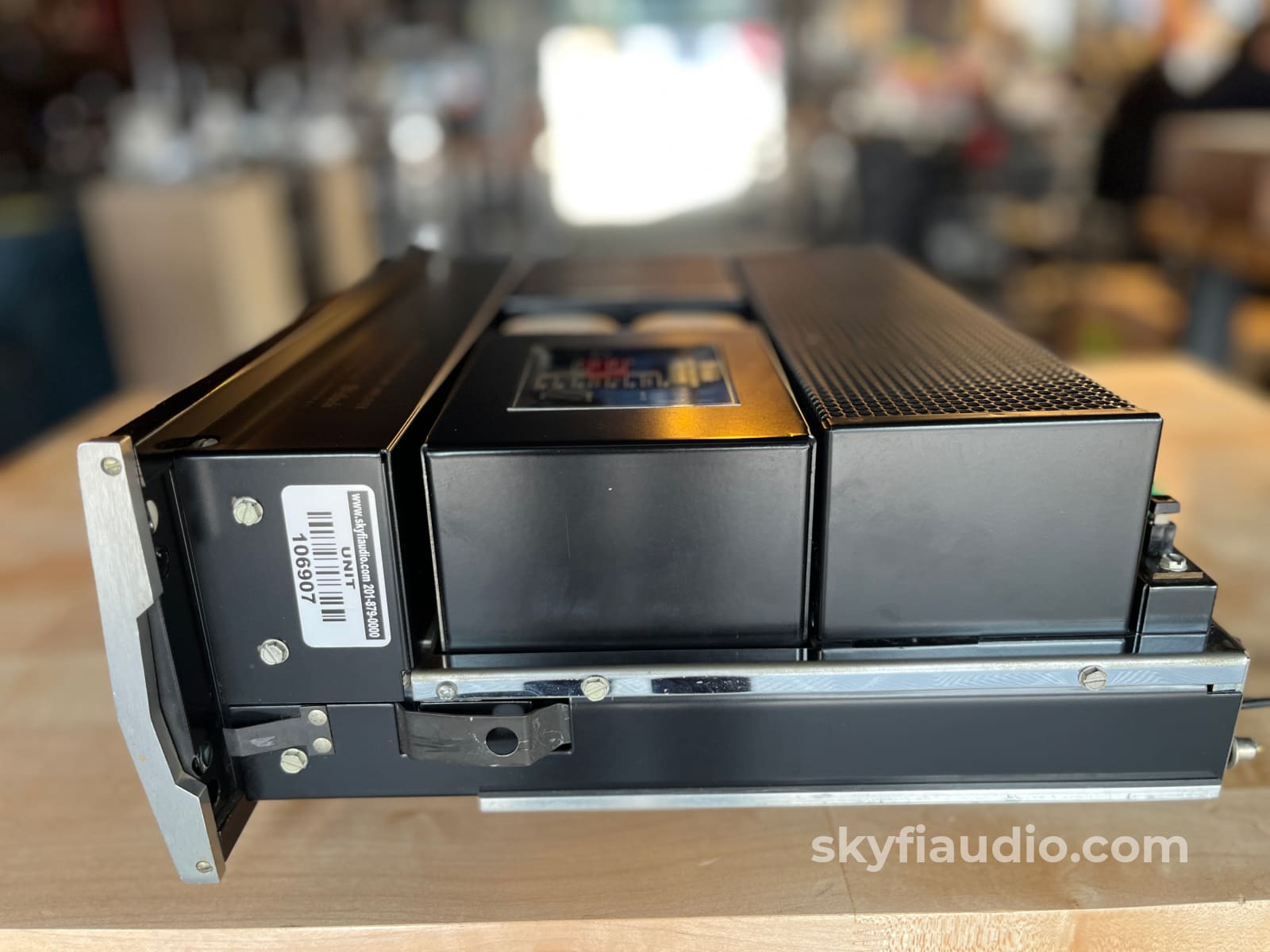 McIntosh MA6100 Integrated Amplifier - Serviced / Single Owner Integrated Amplifier