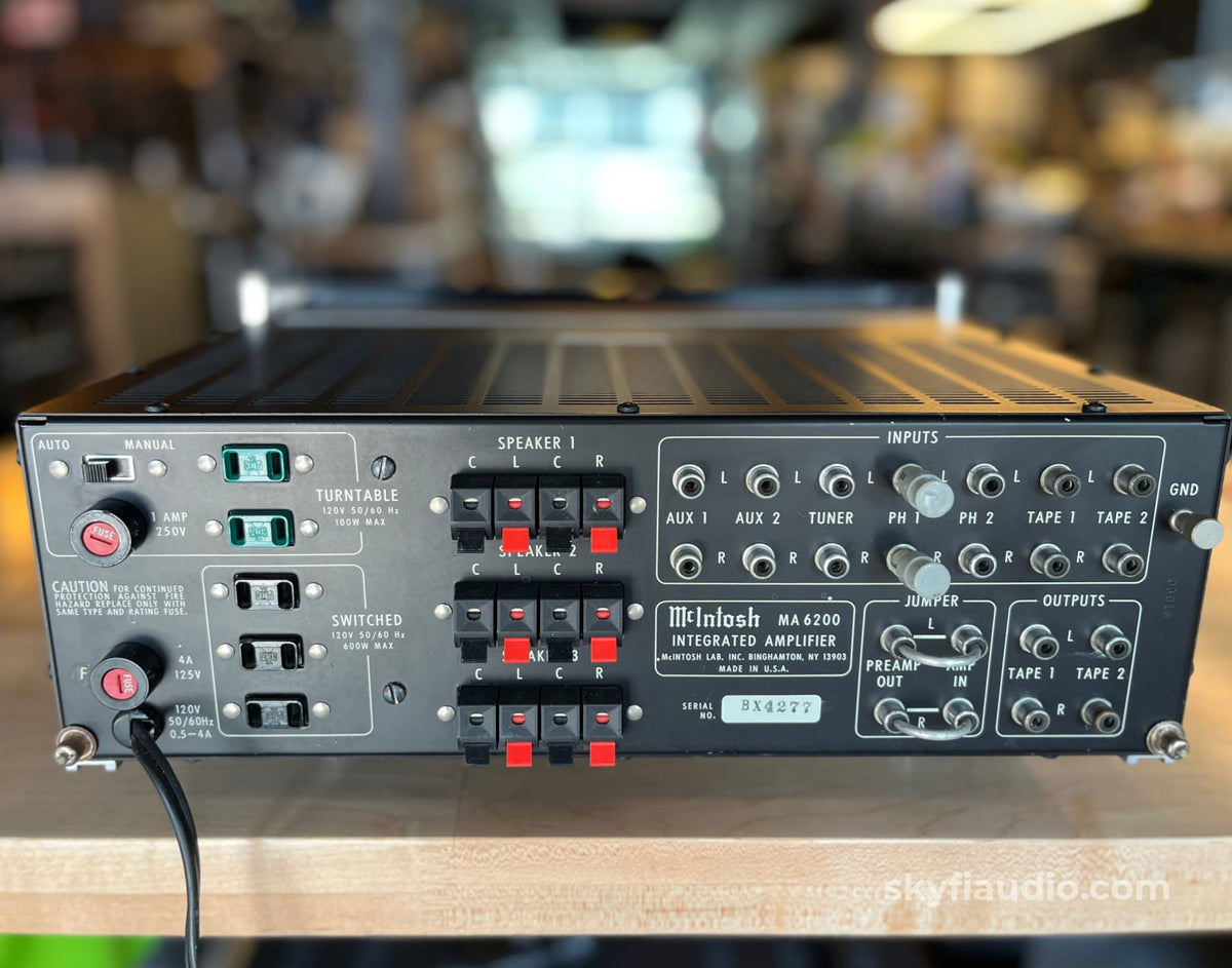 McIntosh MA6200 Vintage Integrated Amp - Serviced - Integrated Amplifier