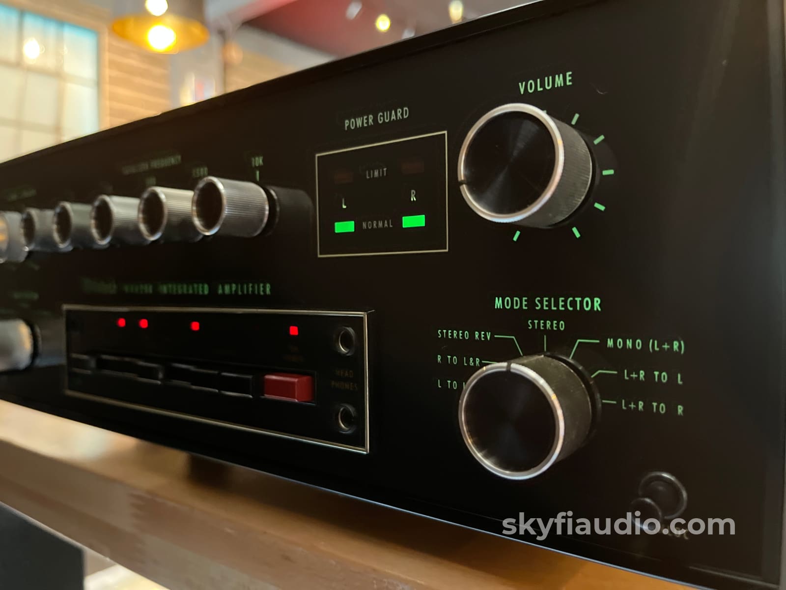 McIntosh MA6200 Vintage Integrated Amp - Serviced - Integrated Amplifier