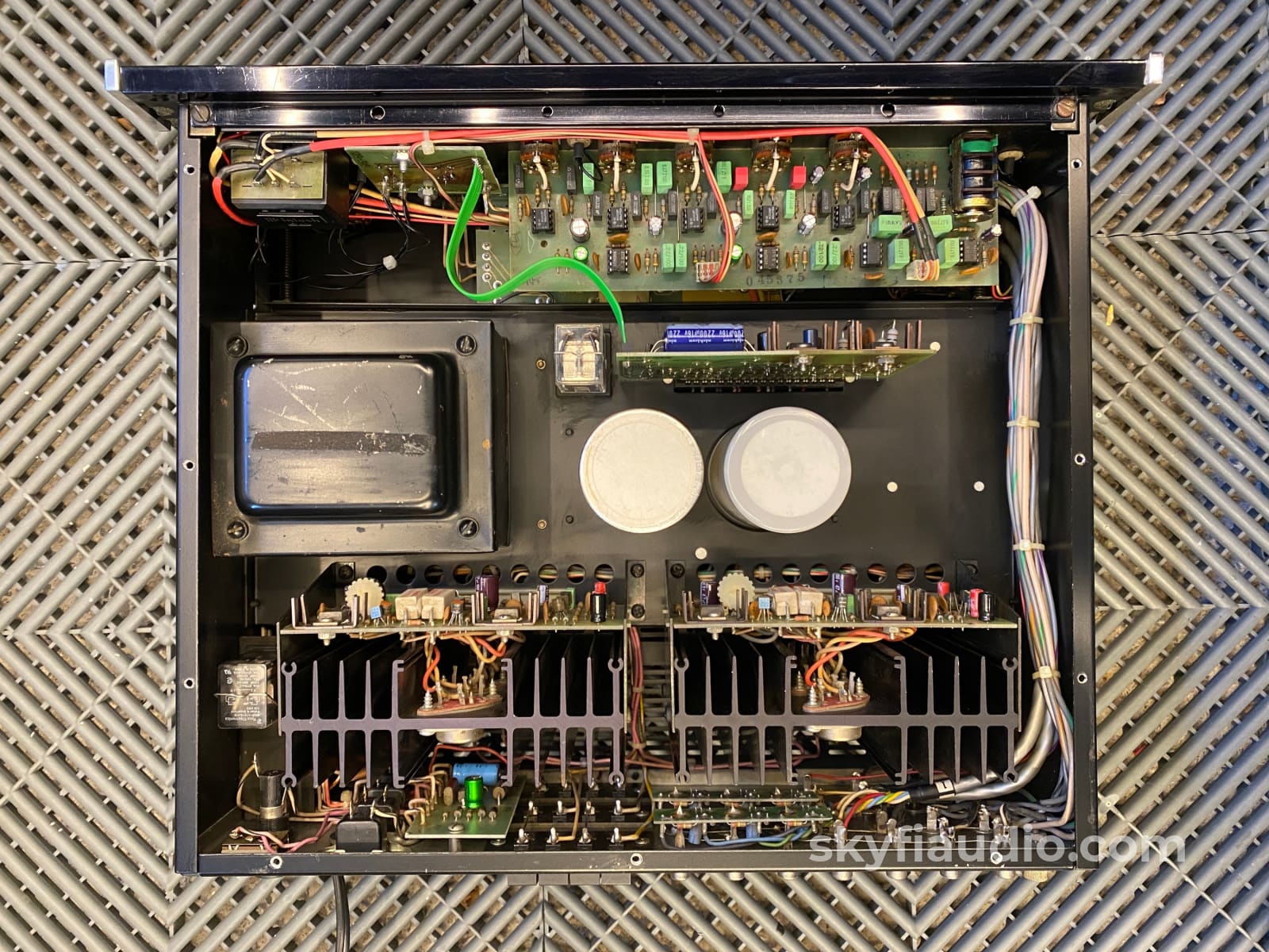 Mcintosh Ma6200 Vintage Integrated Amplifier - Serviced Integrated Amplifier