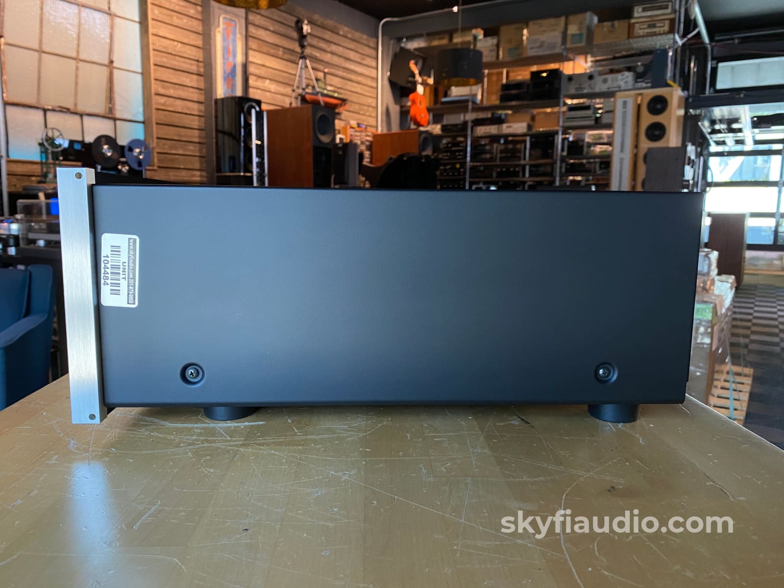 McIntosh MA6300 Integrated Amplifier - All Analog with Phono Input