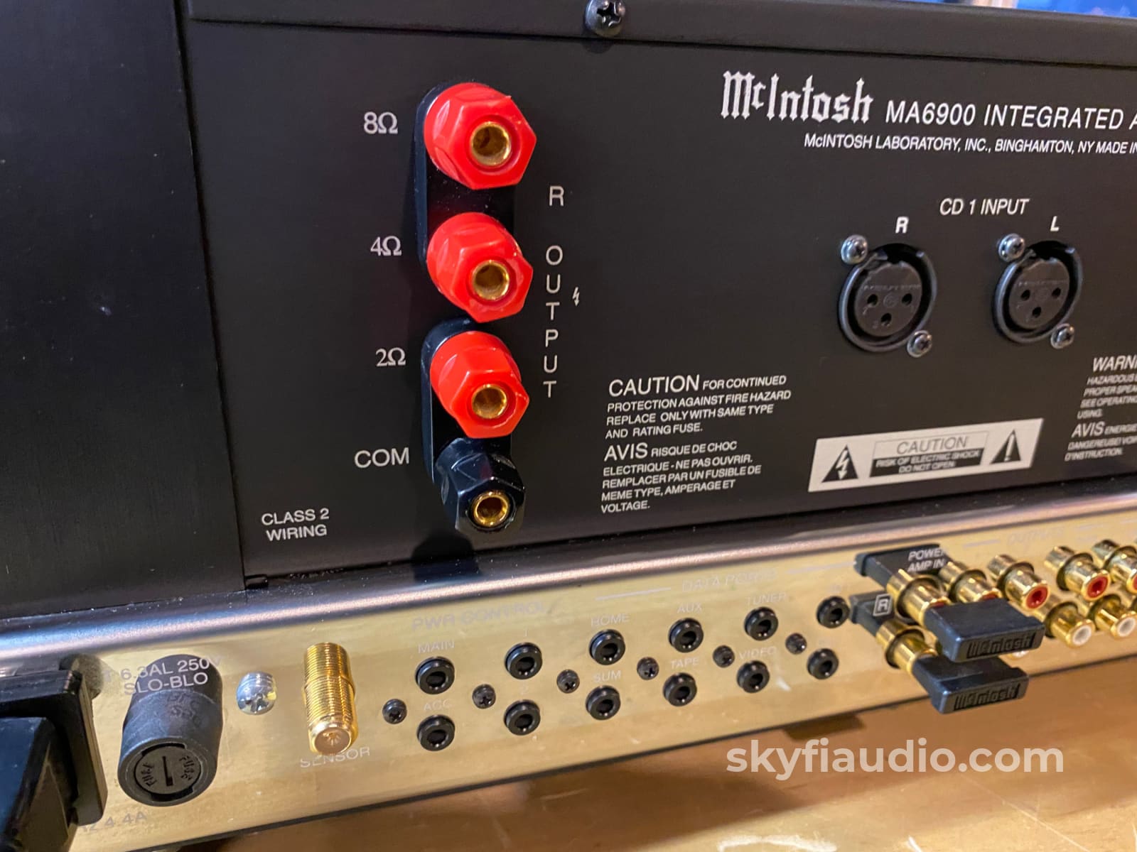 Mcintosh Ma6900 Integrated Amplifier - All Analog! Built-In Phono