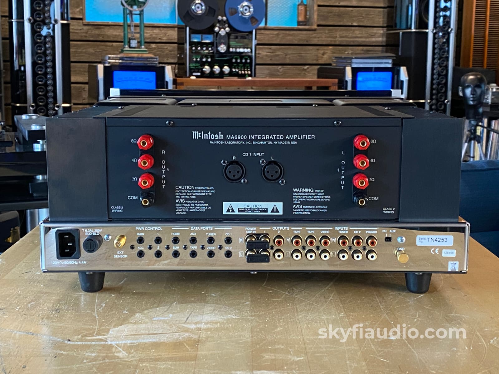 McIntosh MA6900 Integrated Amplifier - All Analog with Built-In Phono and EQ