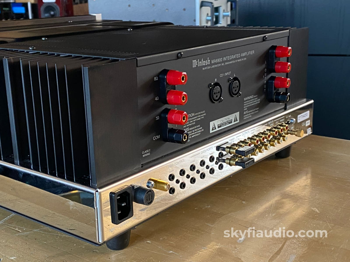 Mcintosh Ma6900 Integrated Amplifier - All Analogue With Built In Phono And Eq