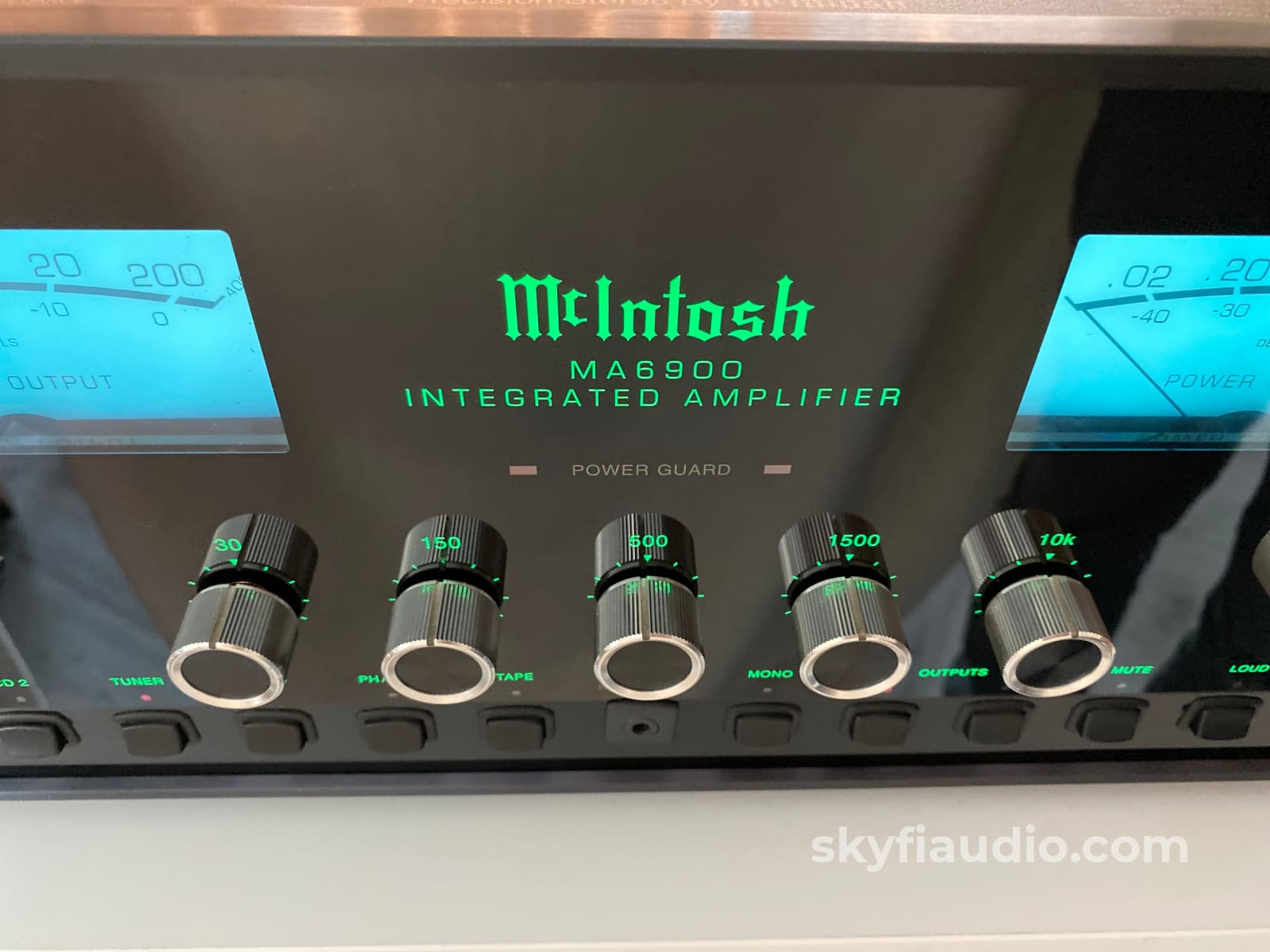 Mcintosh Ma6900 Integrated Amplifier - All Analog With Built-In Phono And Eq Serviced Integrated