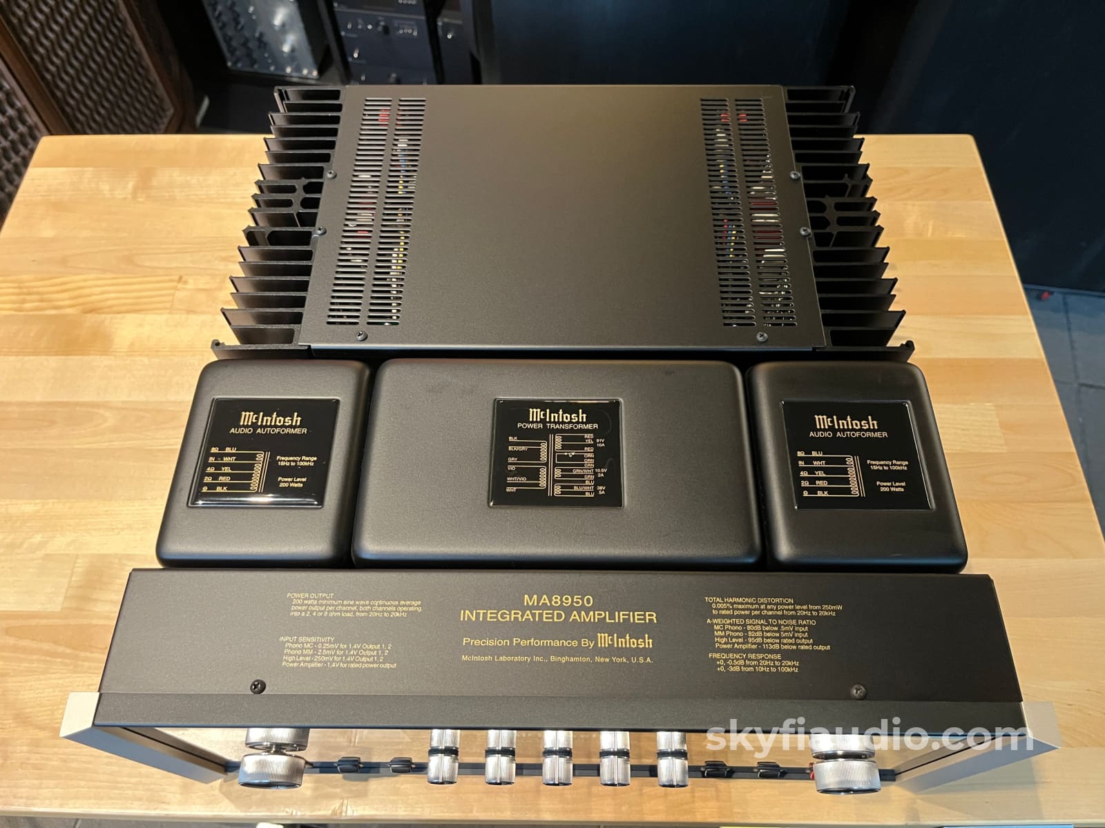 McIntosh MA8950 Solid State Integrated Amplifier - Pre-Loved - Integrated Amplifier