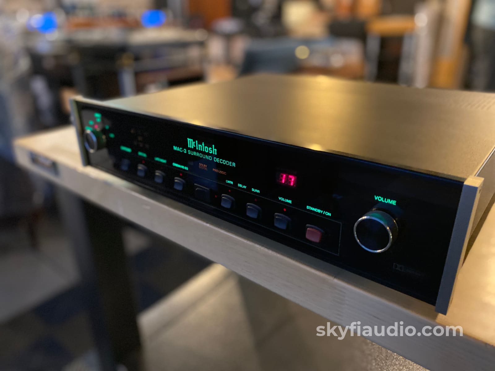 Mcintosh Mac3 Digital Preamp / Surround Decoder Ac-3 Processor