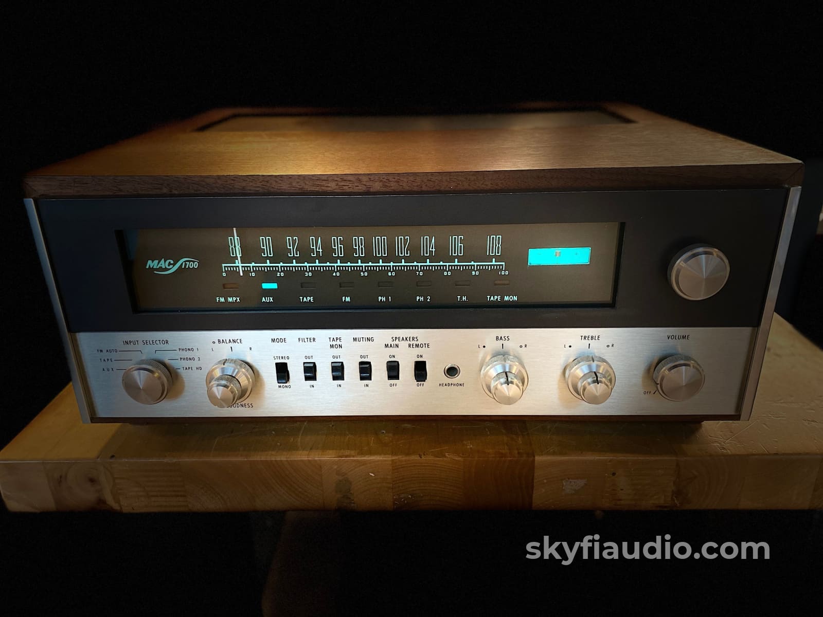 Mcintosh Mac1700 Vintage Tube/Transistor Receiver - Serviced Integrated Amplifier