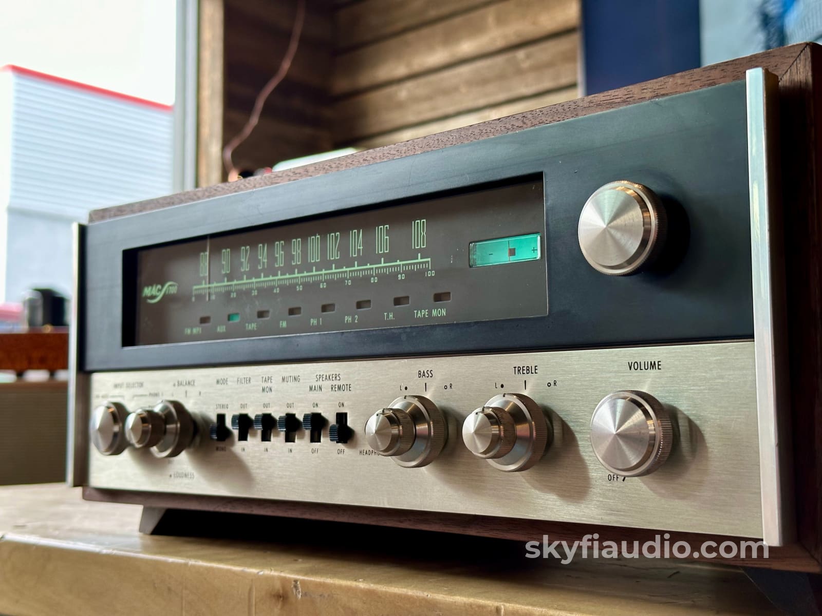 Mcintosh Mac1700 Vintage Tube/Transistor Receiver - Serviced Integrated Amplifier