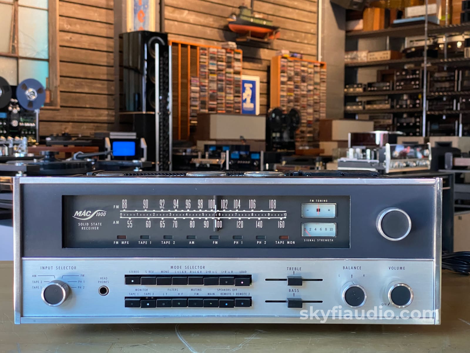 Mcintosh Mac1900 The Original High-End Stereo Receiver - Serviced Integrated Amplifier