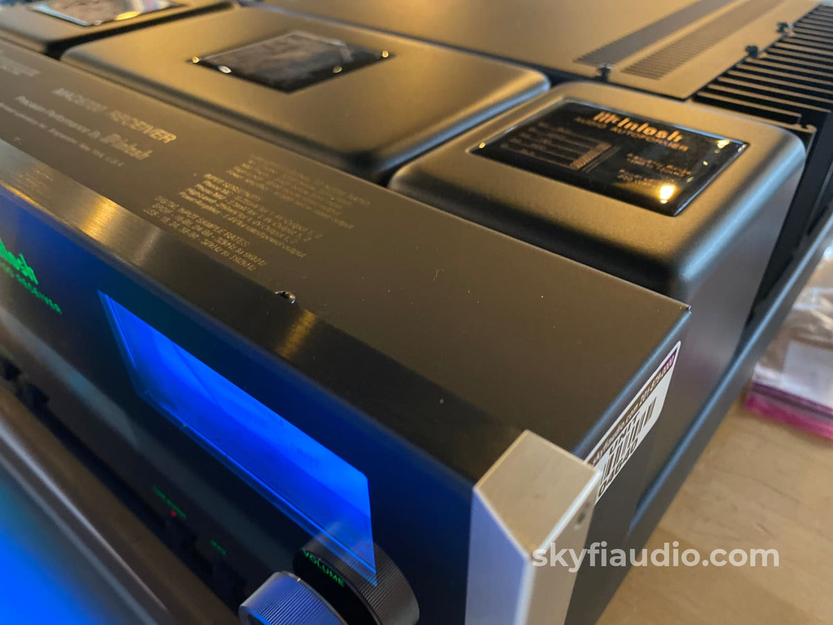 Mcintosh Ma6700 Solid State Receiver With Hd Fm/Am Radio Dac Mm/Mm Phono Integrated Amplifier