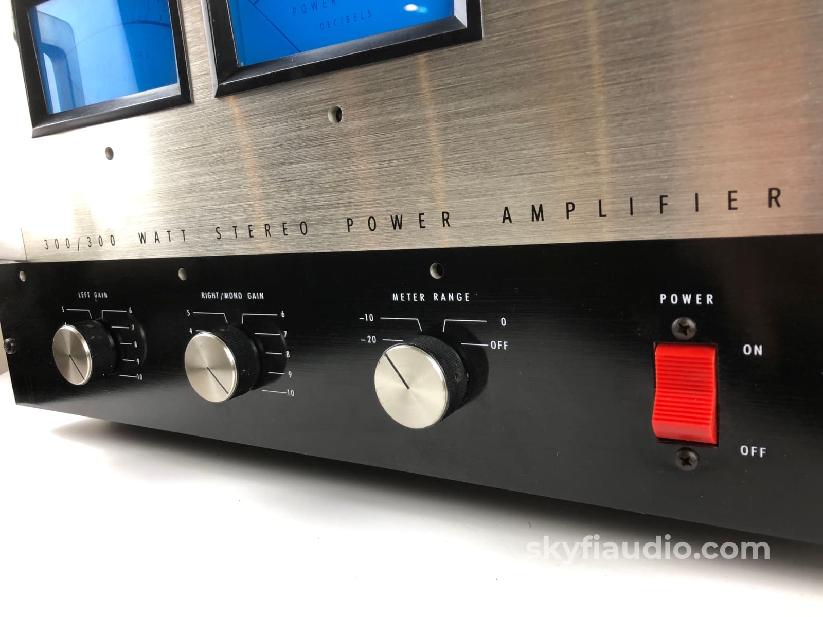 Mcintosh Mc-2300 - 300W Classic Solid State Stereo Amplifier Perfectly Restored