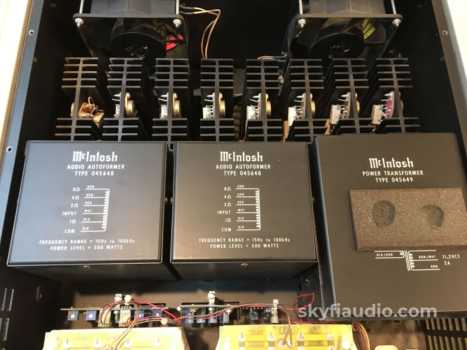 Mcintosh Mc-2500 Solid State Amplifier