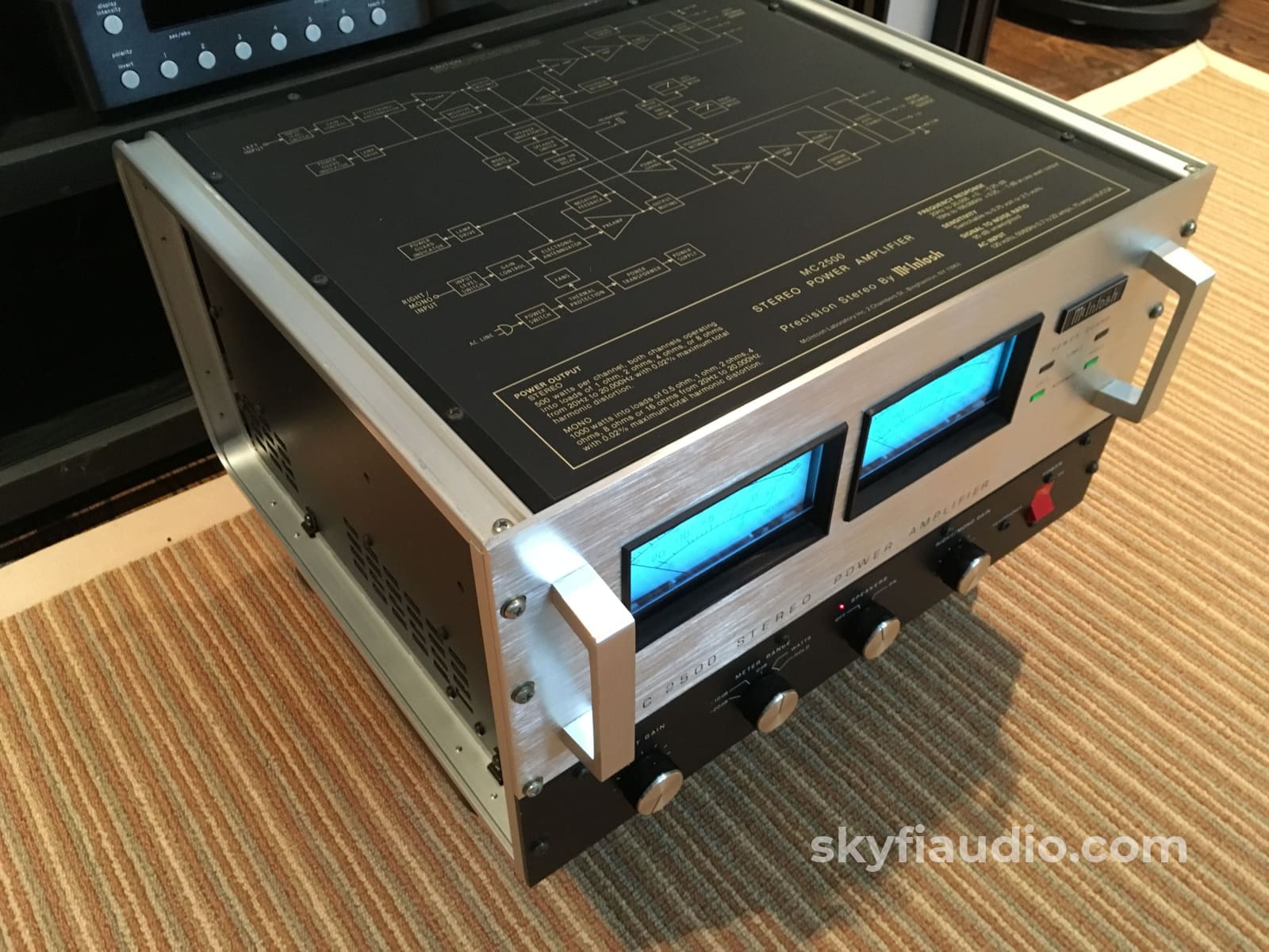 Mcintosh Mc-2500 Solid State Amplifier