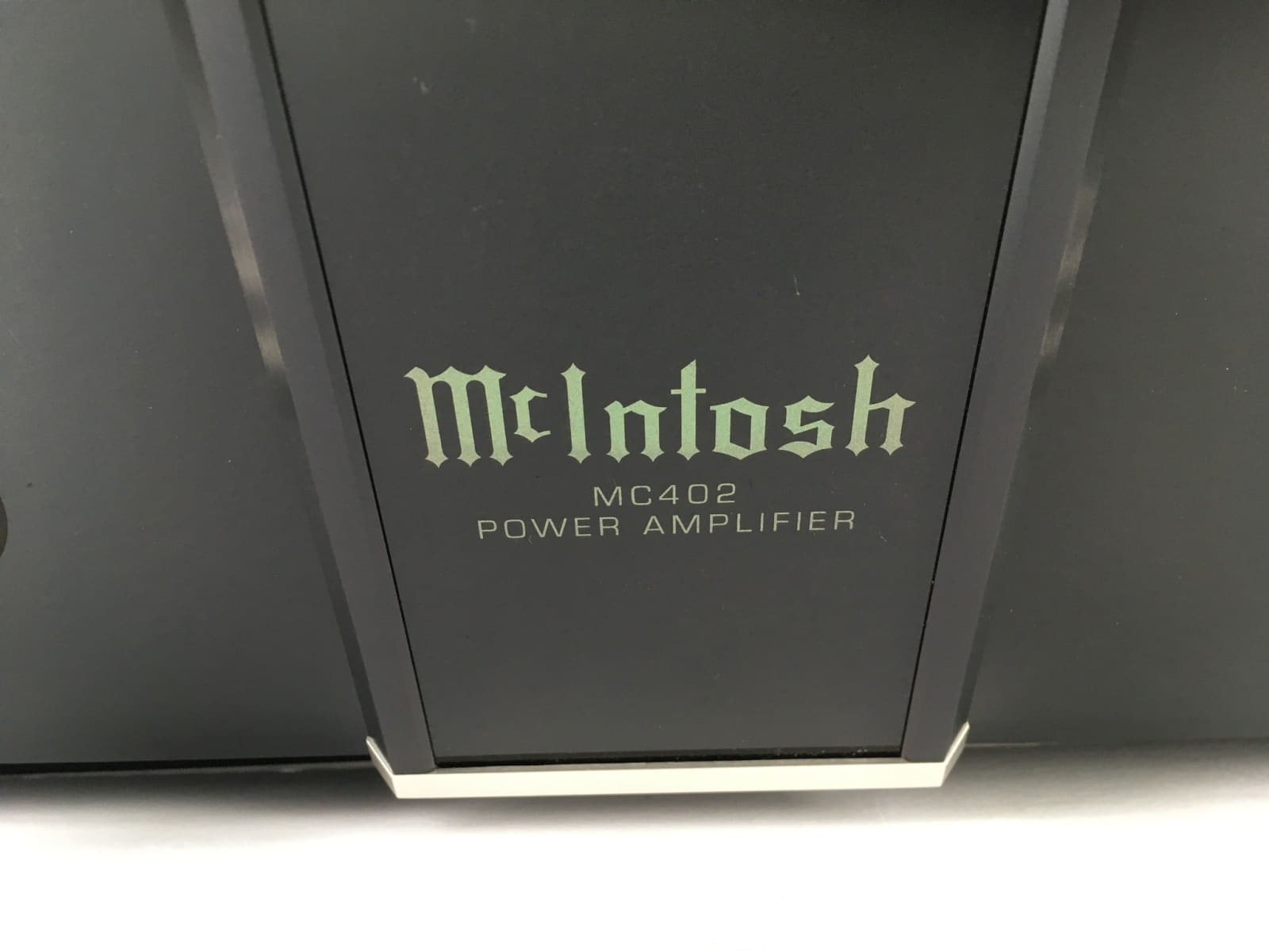 Mcintosh Mc-402 Solid State Amplifier