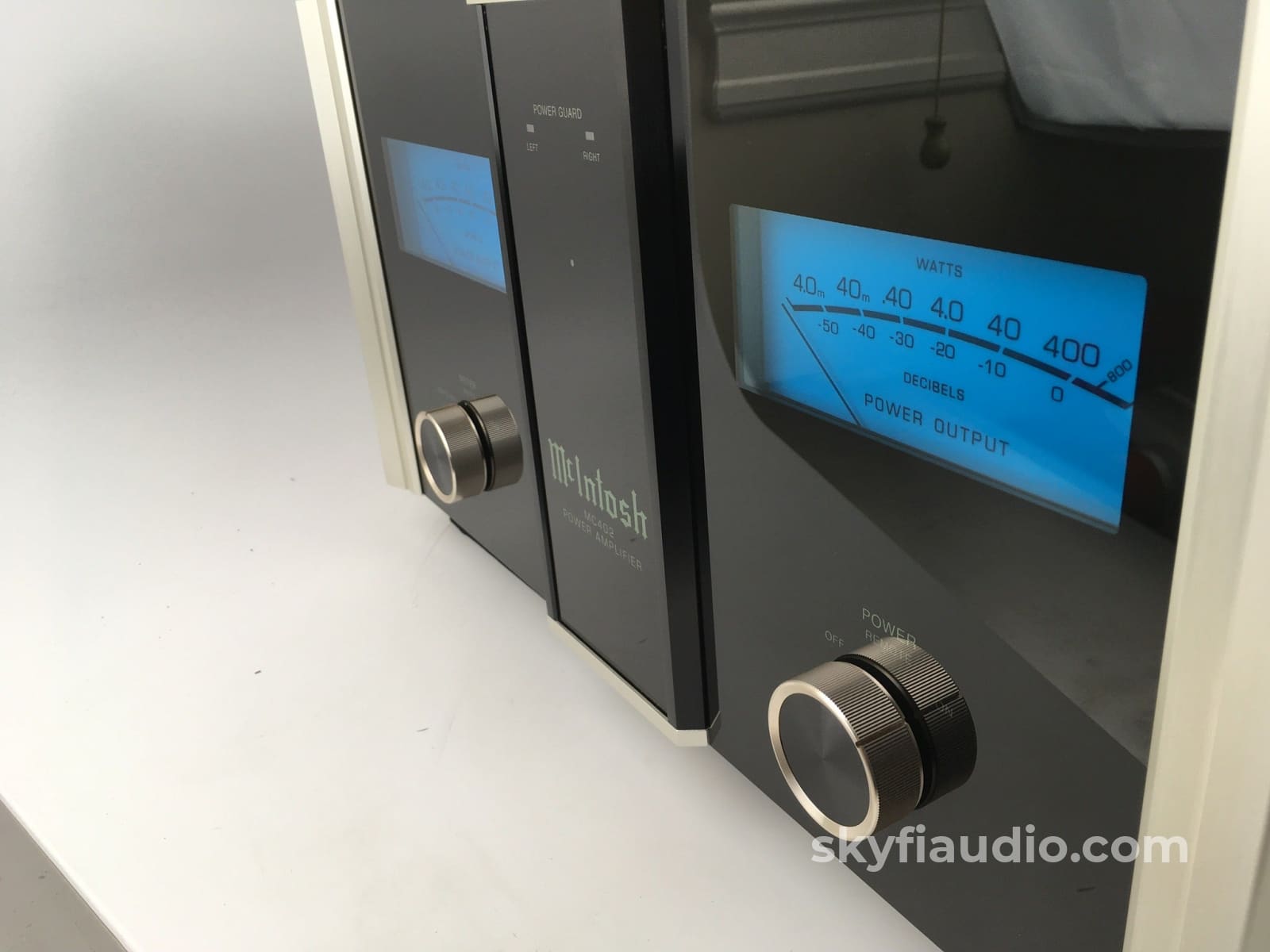 Mcintosh Mc-402 Solid State Amplifier