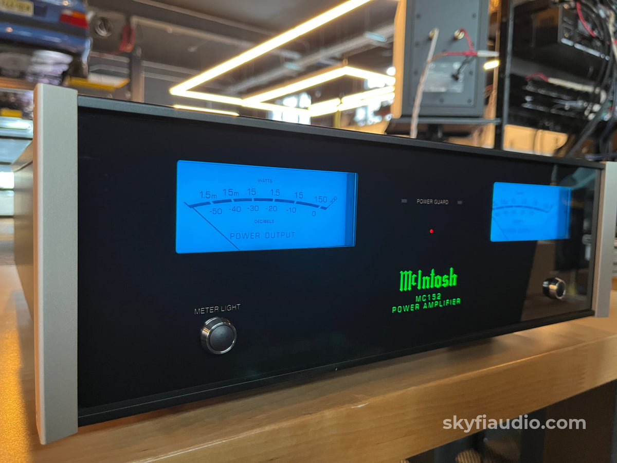 McIntosh MC152 Solid State Amplifier - Pre-Loved - Amplifier