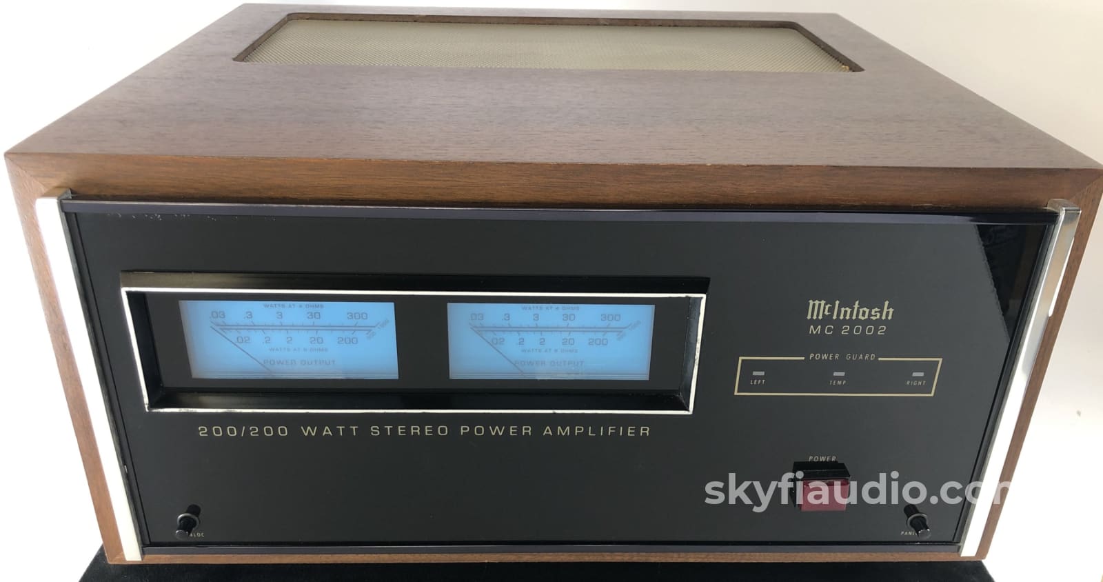 Mcintosh Mc2002 Amplifier With Gorgeous Meters - Rare Wooden Case