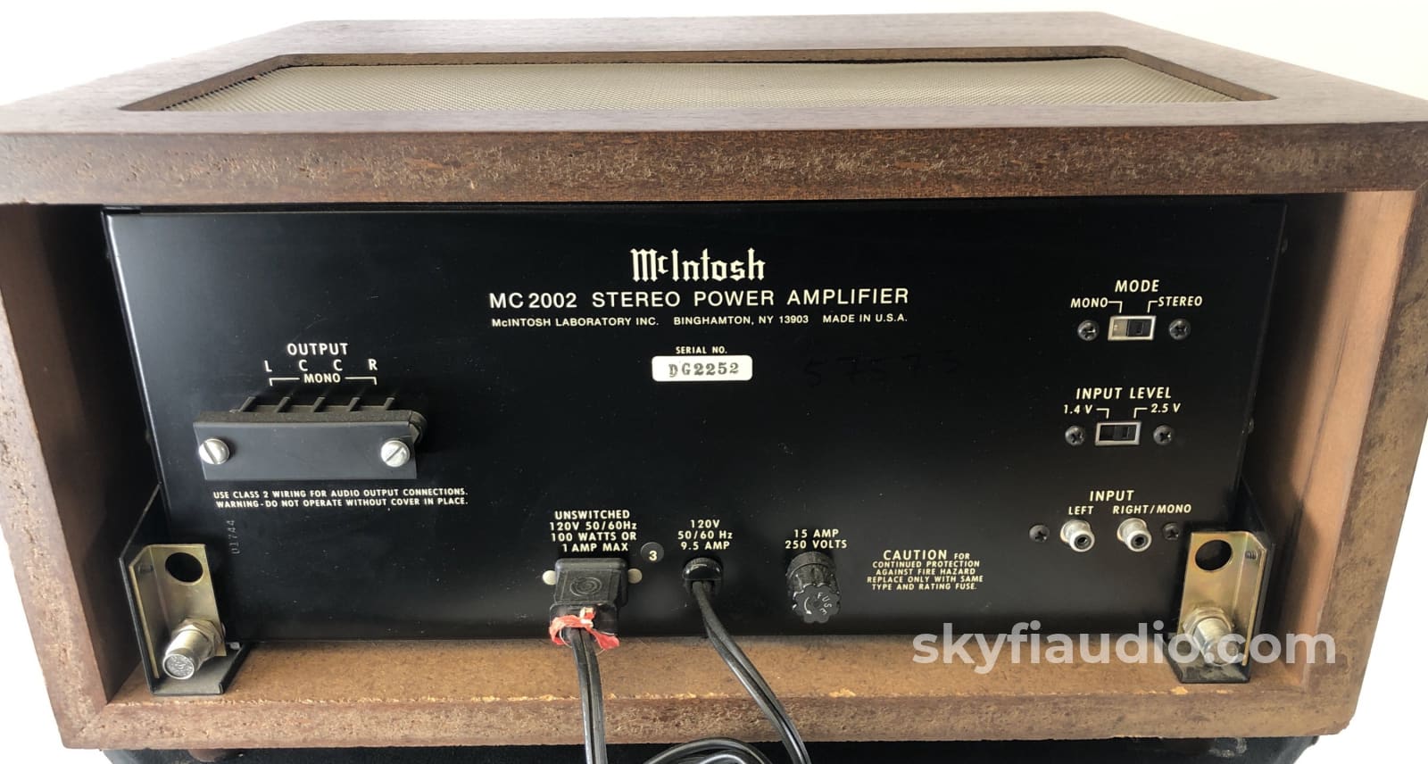 Mcintosh Mc2002 Amplifier With Gorgeous Meters - Rare Wooden Case