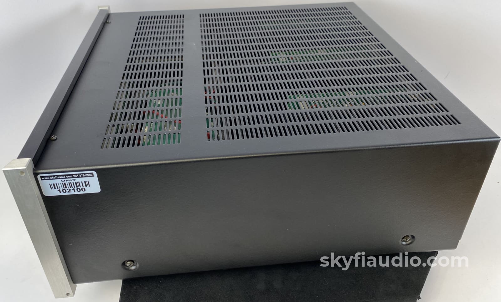 McIntosh MC206 - 6 Channel Audiophile Power Amplifier - 120W x 6!