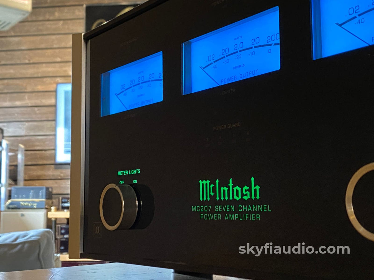 Mcintosh Mc207 Home Theater Amplifier 200W X 7 - New Glass!