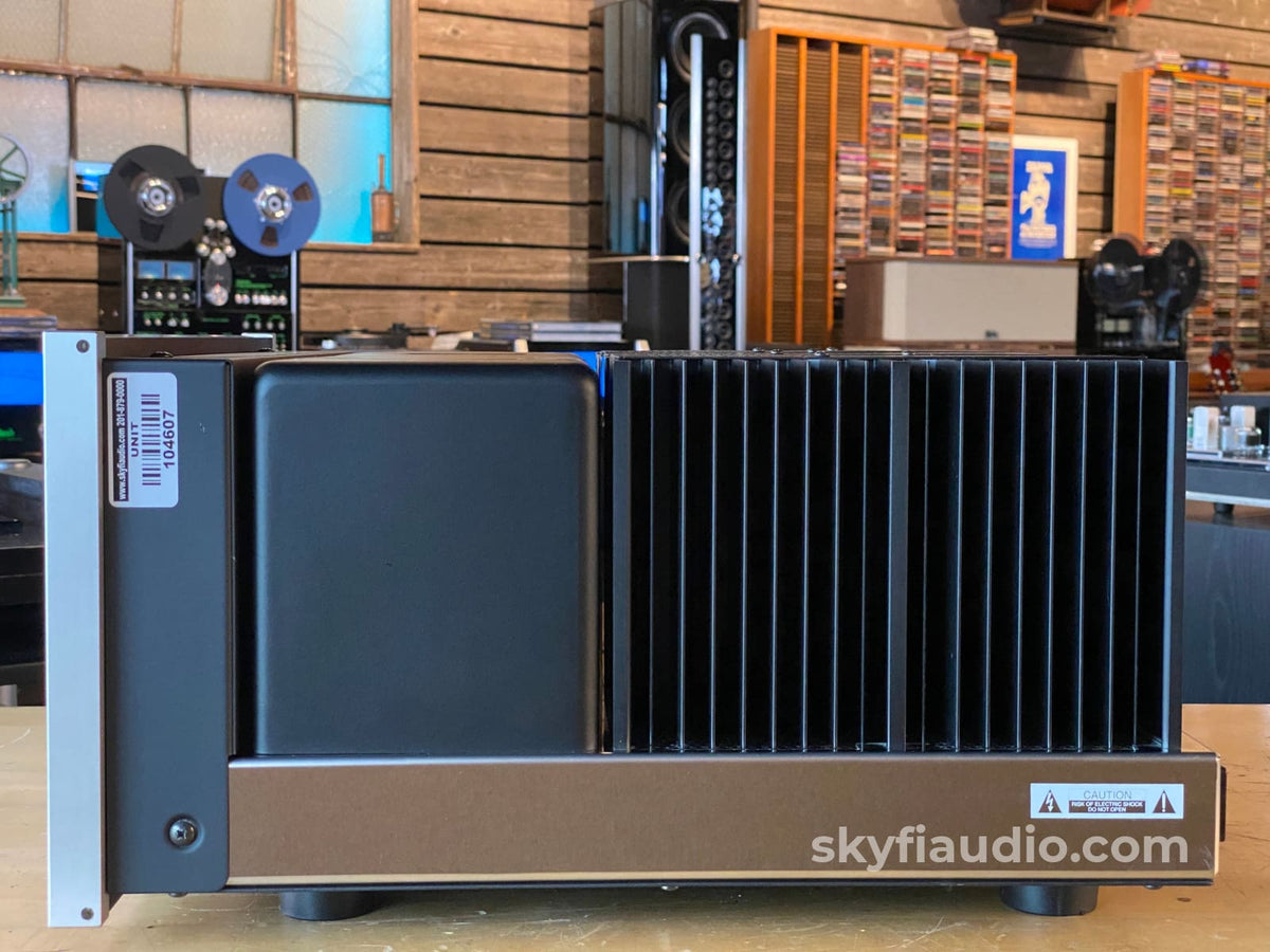 Mcintosh Mc207 Home Theater Amplifier 200W X 7 - New Glass!