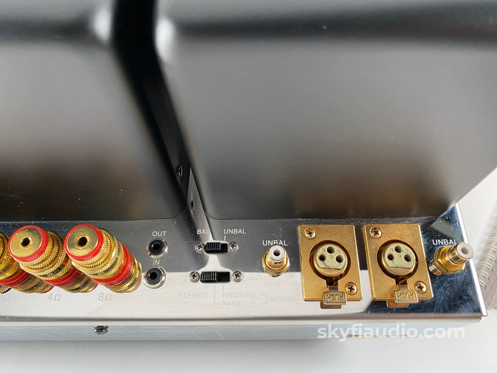 Mcintosh Mc2102 Tube Amplifier With Custom Cover