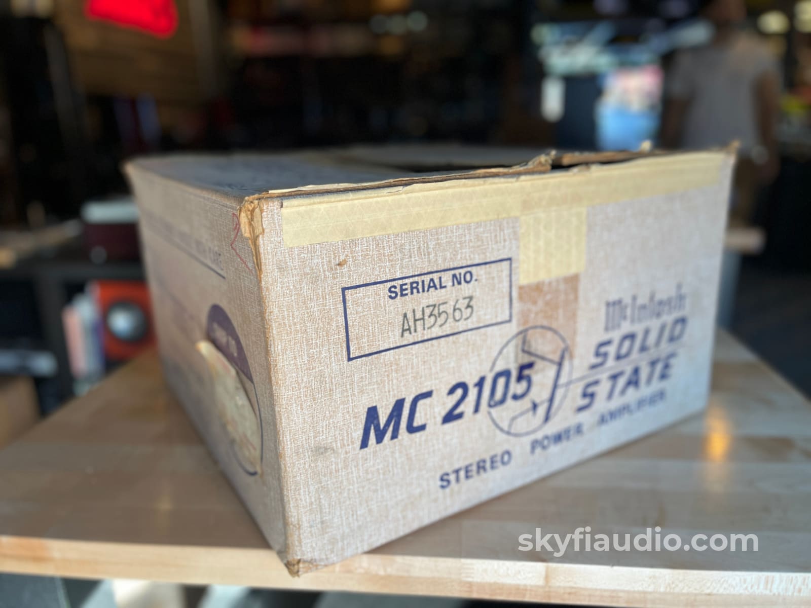 McIntosh MC2105 Box - Great Condition Accessory