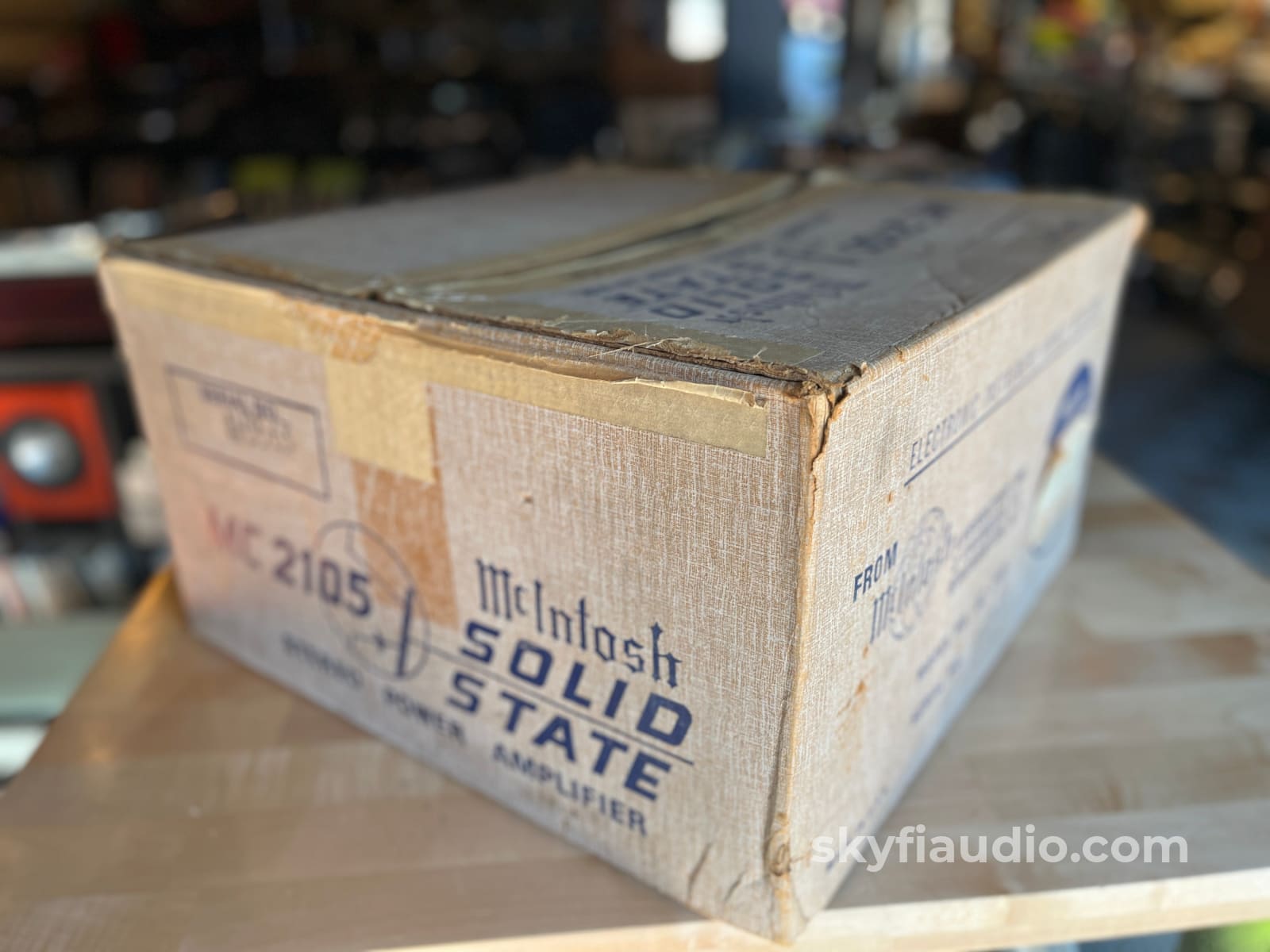McIntosh MC2105 Box - Great Condition Accessory