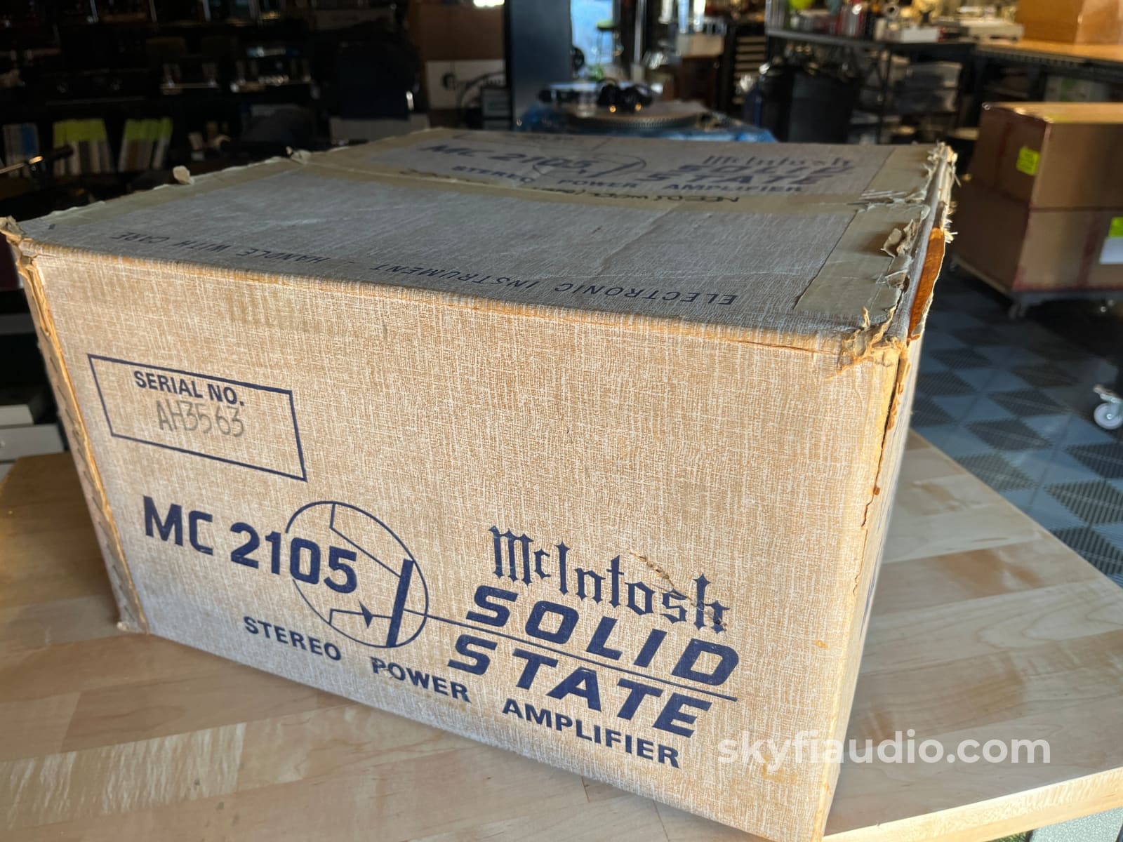 McIntosh MC2105 Box - Great Condition Accessory