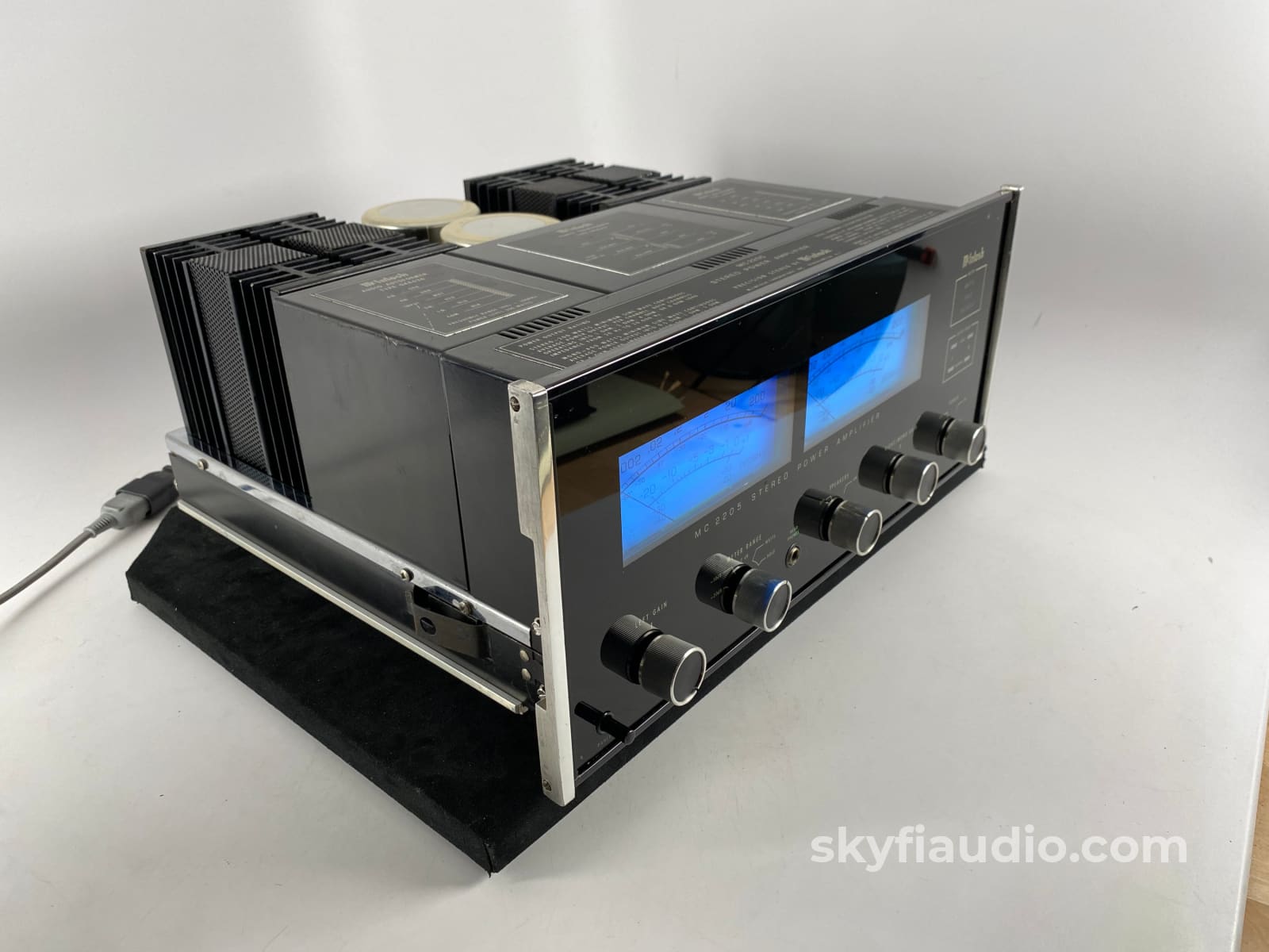 Mcintosh Mc2205 Vintage Stereo Amplifier