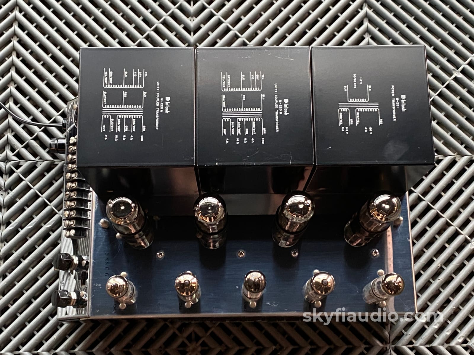 Mcintosh Mc225 Vintage Tube Amplifier From Abkco Music & Records - The Rolling Stones And More!