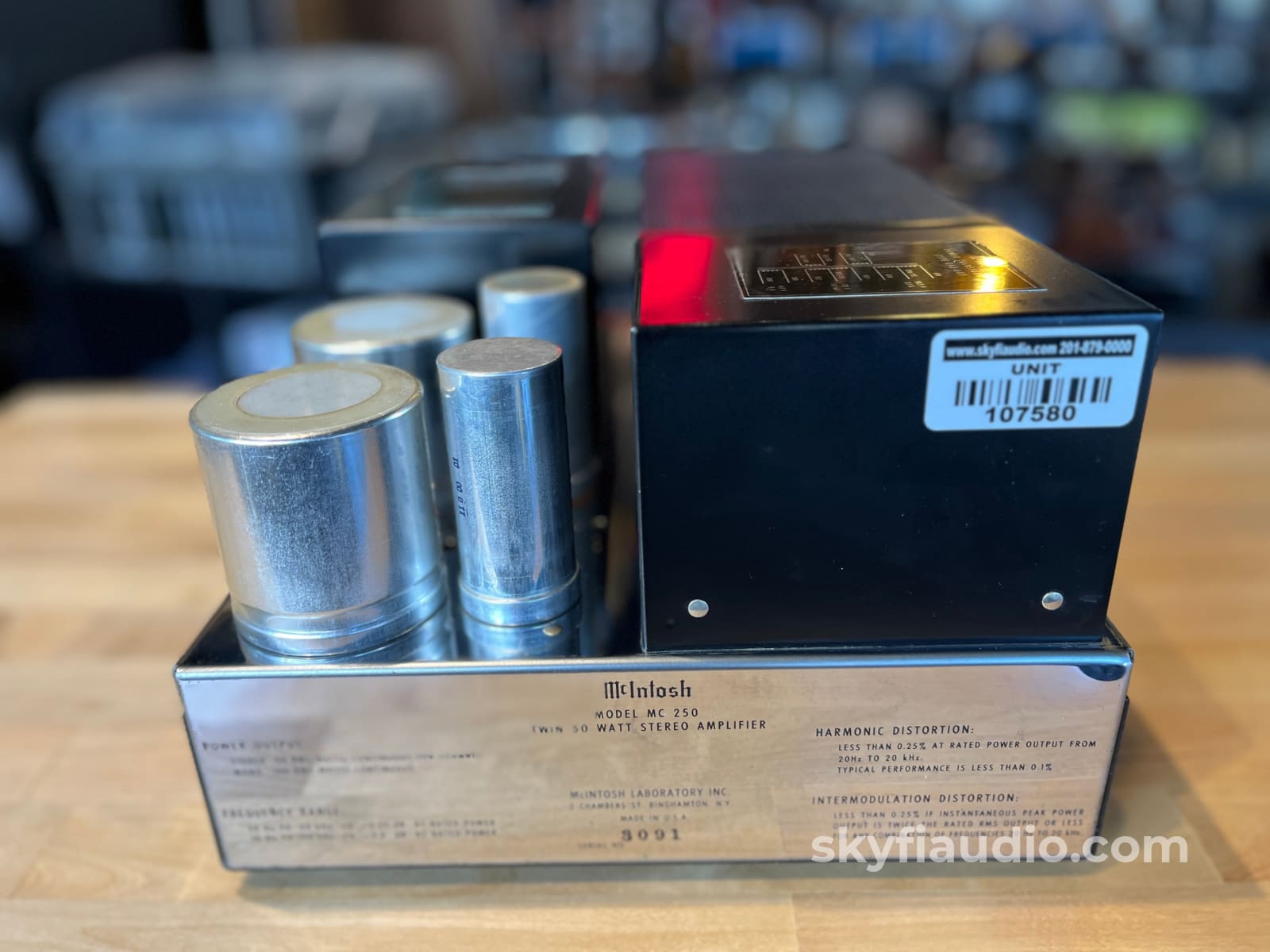 McIntosh MC250 Solid State Amplifier - Serviced - 120V/240V Switchable - Amplifier