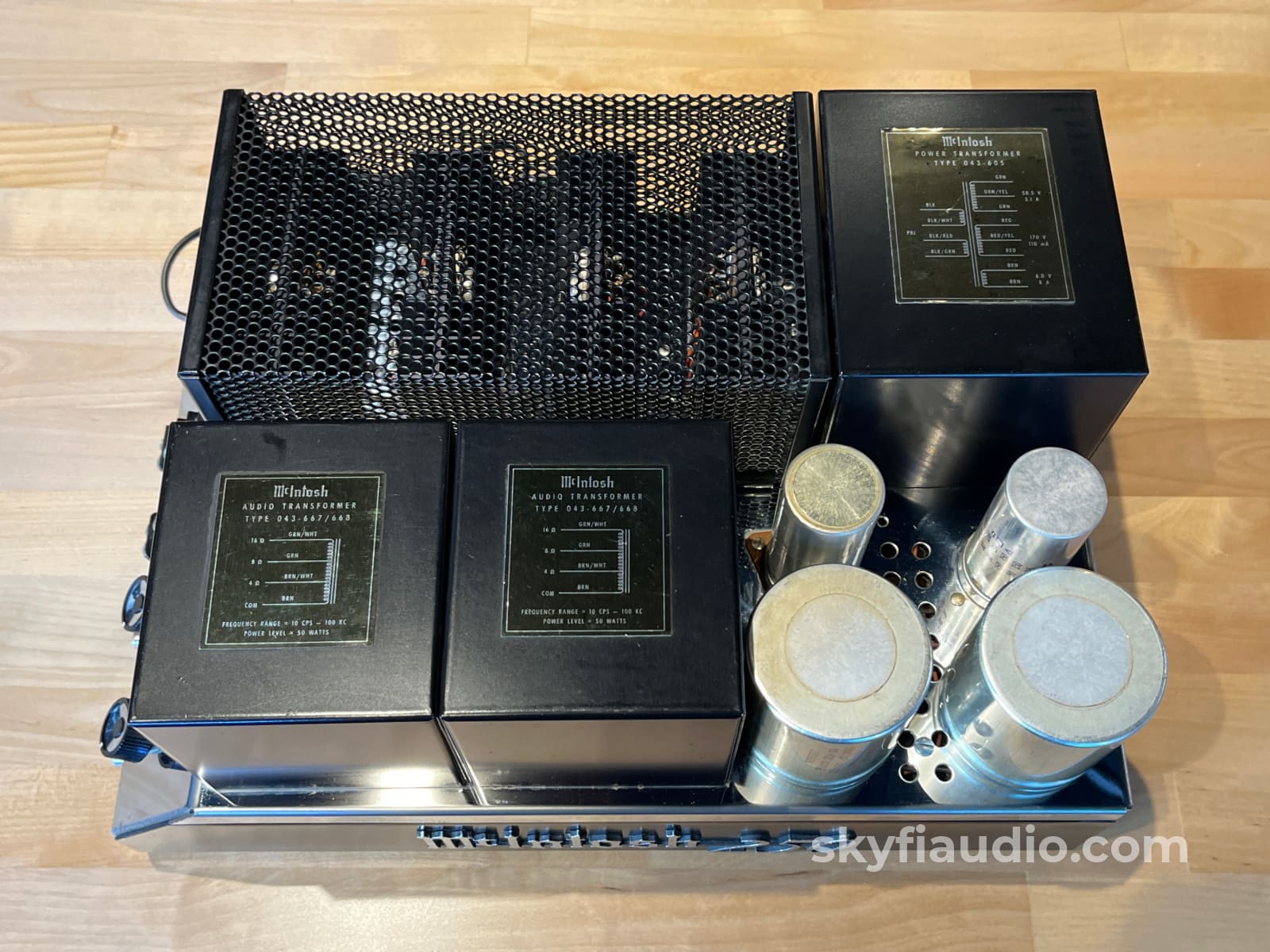 McIntosh MC250 Solid State Amplifier - Serviced - 120V/240V Switchable - Amplifier