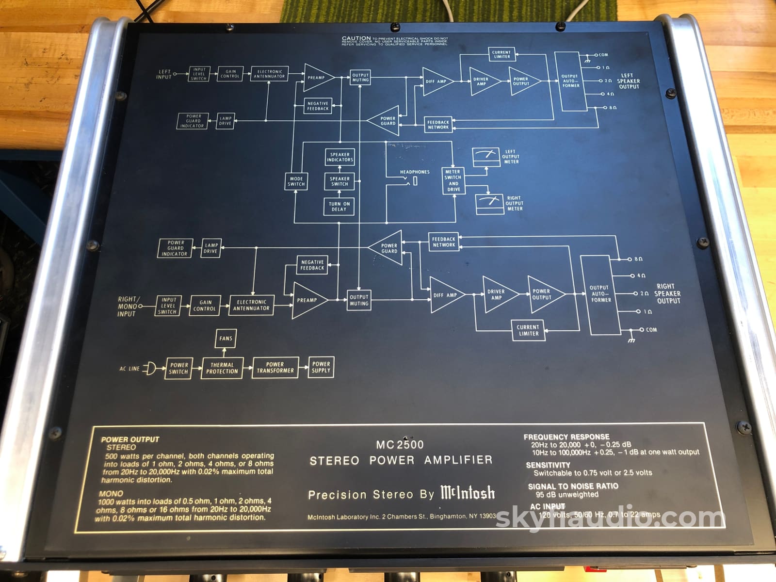 Mcintosh Mc2500 Solid State Amplifier - Collector Set Rare Black Finish