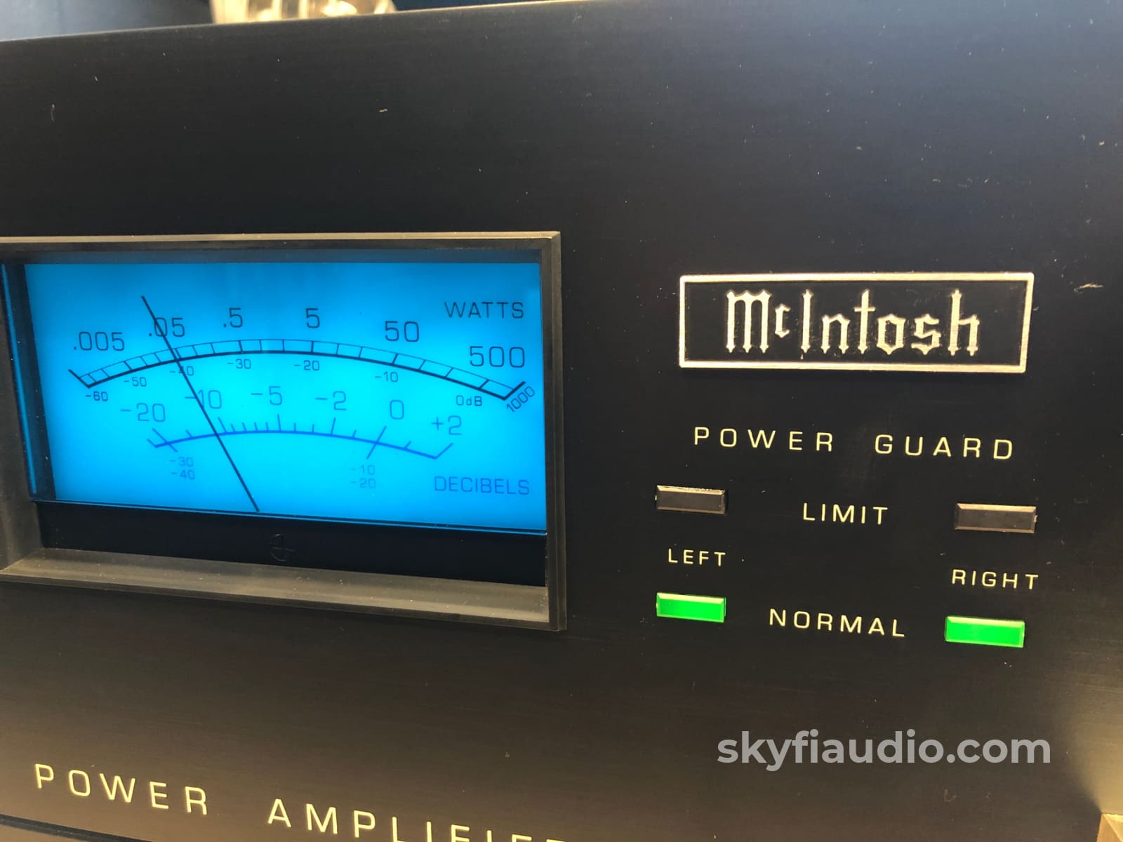 Mcintosh Mc2500 Solid State Amplifier - Collector Set Rare Black Finish