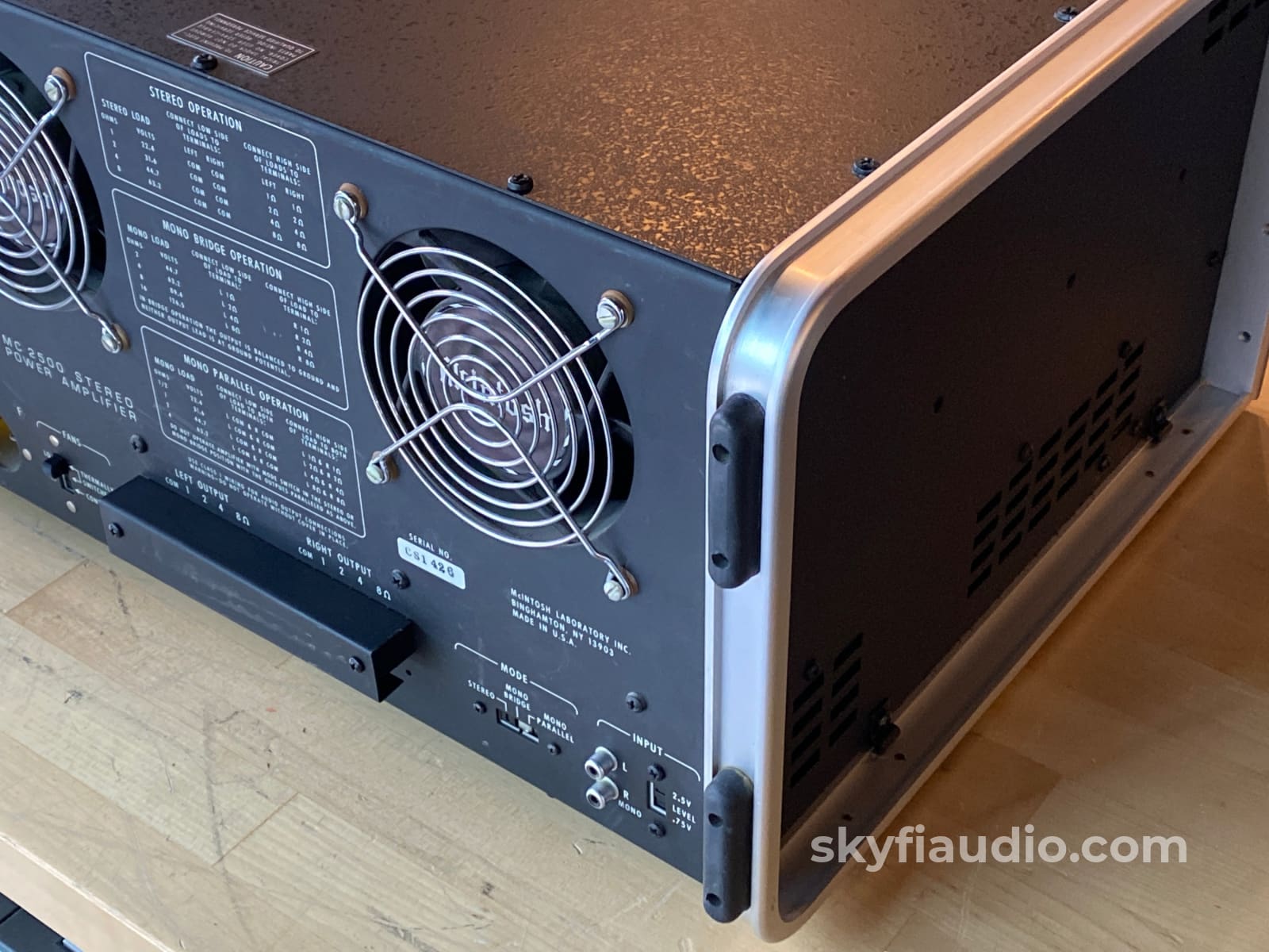 Mcintosh MC2500 Solid State Amplifier - In Silver Finish!