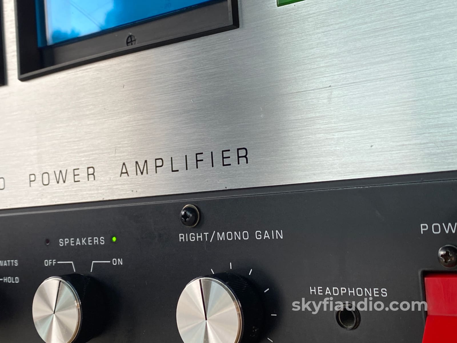 Mcintosh MC2500 Solid State Amplifier - In Silver Finish!