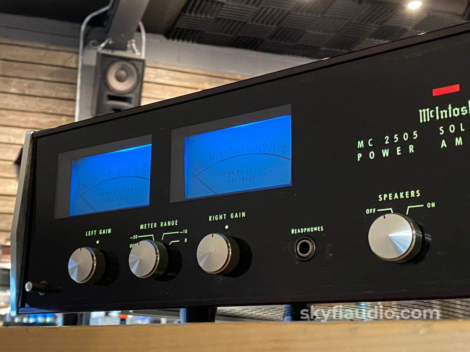 McIntosh MC2505 Solid Stage Vintage Amplifier - Serviced