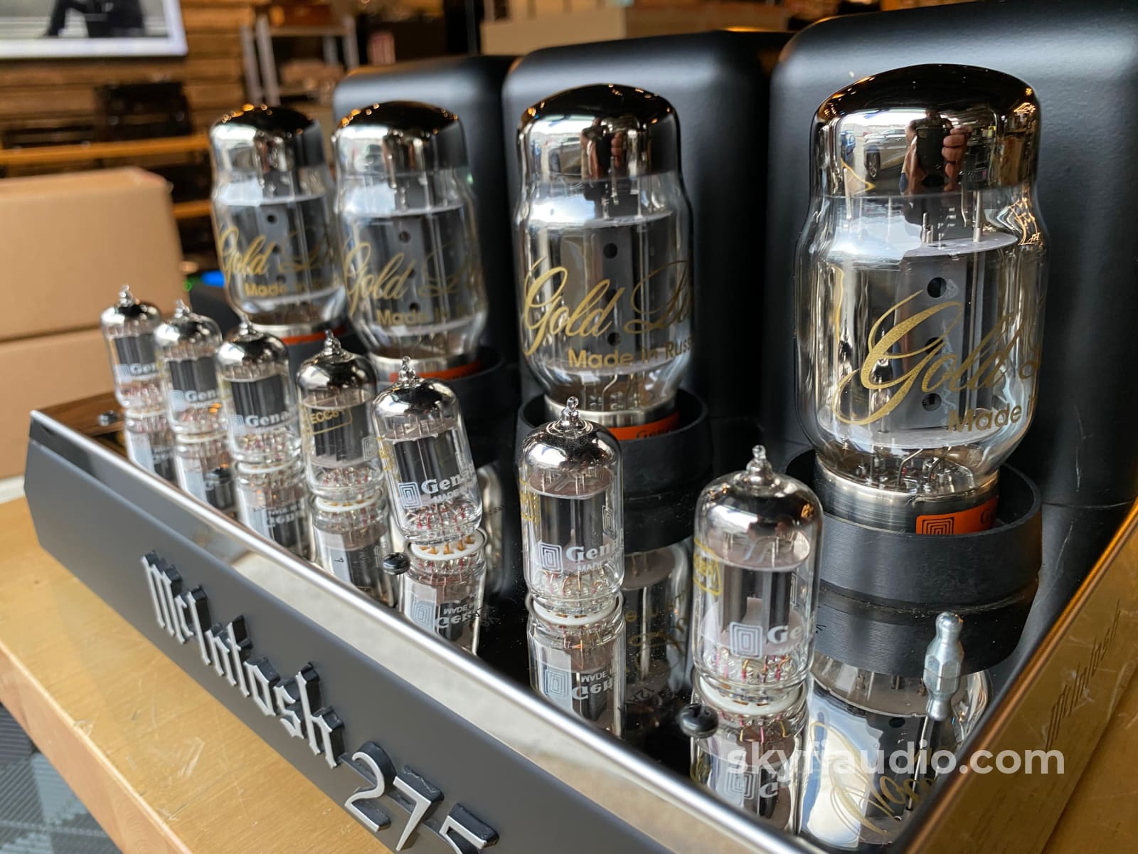 Mcintosh Mc275 Mk Iv (2004-2006) Tube Amplifier W/ Gold Lion Tubes