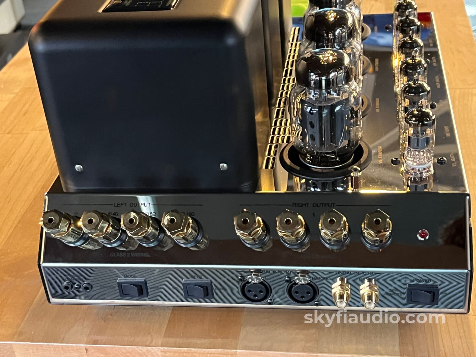 McIntosh MC275 MKV Tube Amplifier - Pre Loved
