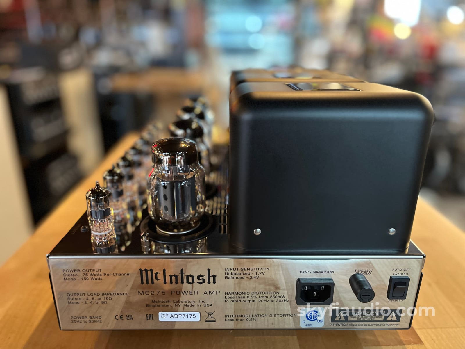 McIntosh MC275 MKV Tube Amplifier - Pre Loved