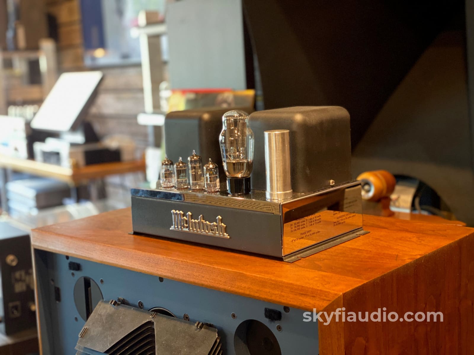 Mcintosh Mc30 Vintage Tube Monoblock Amplifiers - Restored Amplifier