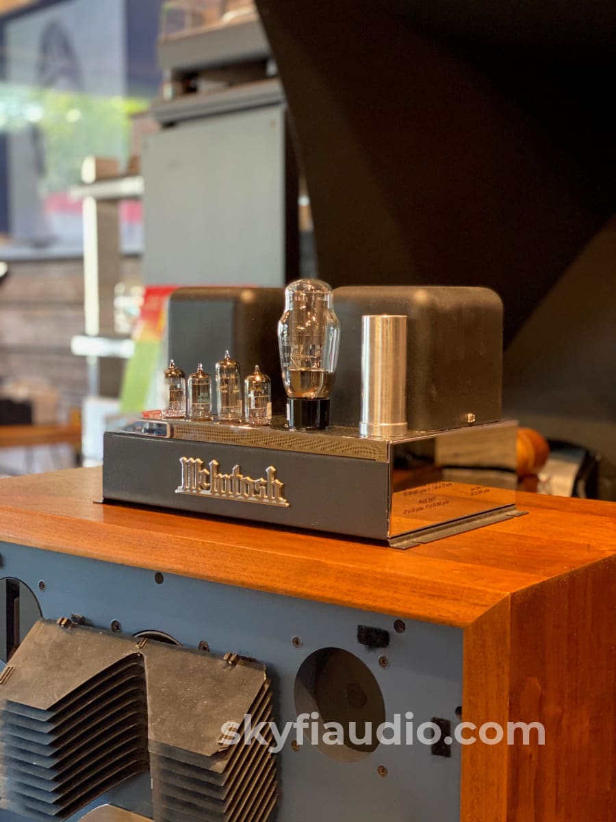 Mcintosh Mc30 Vintage Tube Monoblock Amplifiers - Restored Amplifier