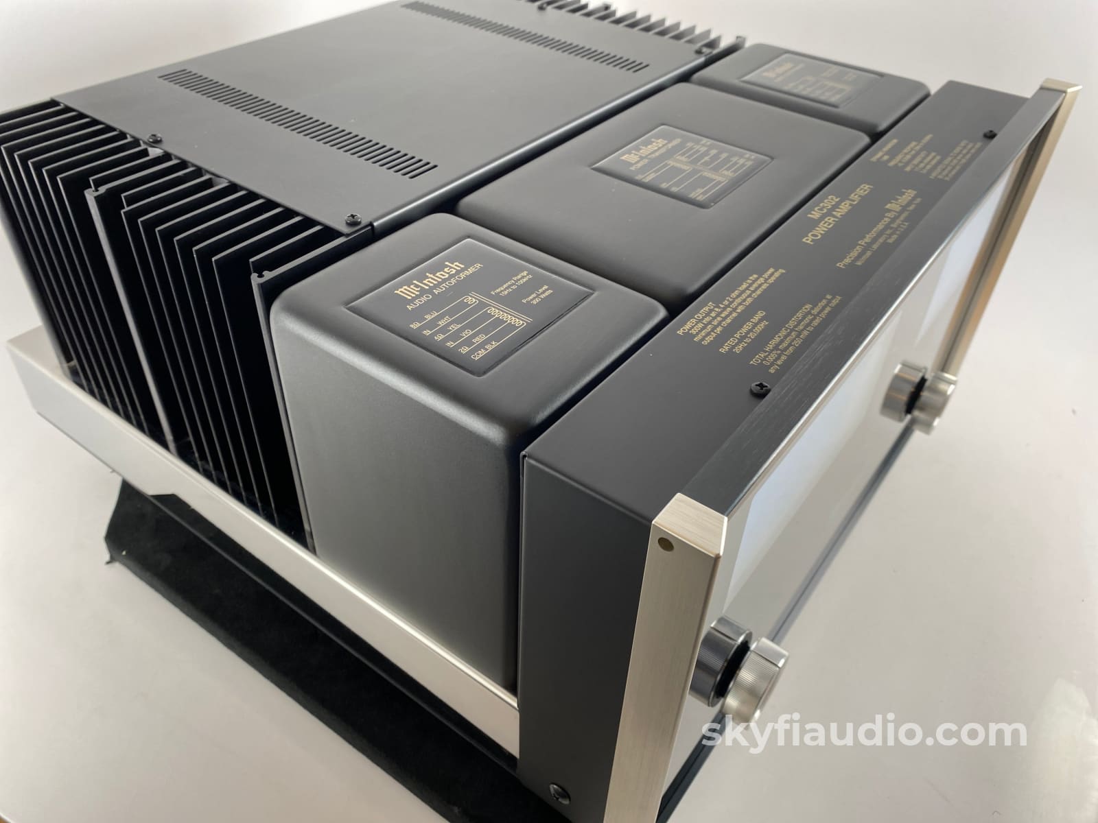 Mcintosh Mc302 Solid State Amplifier - Wow