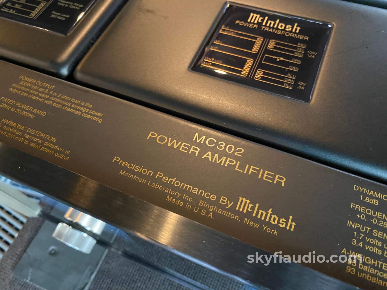 Mcintosh Mc302 Stereo Power Amplifier - 300Wpc Wow