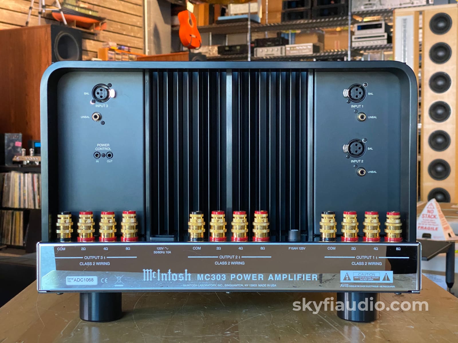 Mcintosh Mc303 3-Channel Solid State Amplifier Pre-Owned