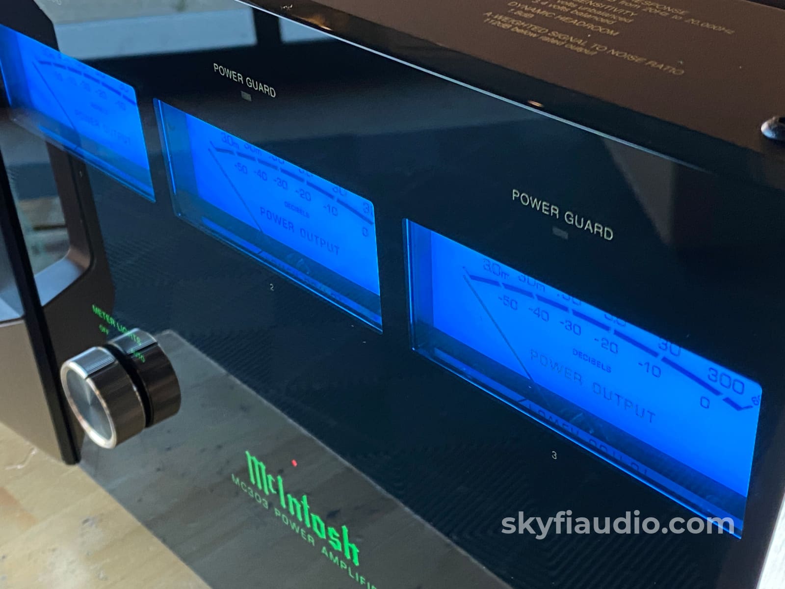 Mcintosh Mc303 3-Channel Solid State Amplifier Pre-Owned